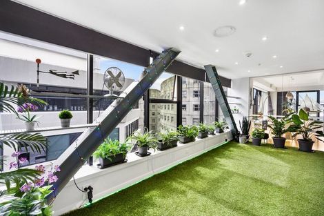 Photo of property in 9d/2 Saint Martins Lane, Grafton, Auckland, 1010