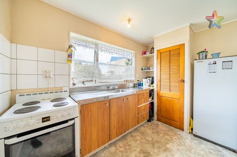 Photo of property in 1a Randwick Crescent, Moera, Lower Hutt, 5010