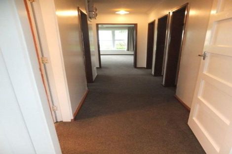 Photo of property in 29 Auburn Avenue, Upper Riccarton, Christchurch, 8041