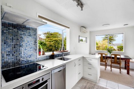 Photo of property in 3/41 The Esplanade, Westshore, Napier, 4110