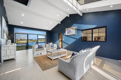 Photo of property in 38 Venus Place, Half Moon Bay, Auckland, 2012