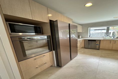 Photo of property in 2/55 Clydesdale Avenue, Somerville, Auckland, 2014