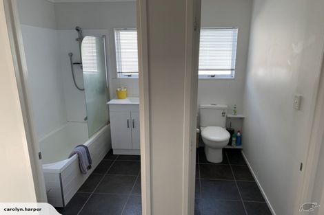 Photo of property in 2/30 Norwood Road, Bayswater, Auckland, 0622