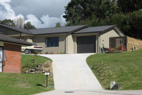 Photo of property in 25 Avon Rise, Welcome Bay, Tauranga, 3112