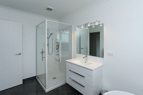 Photo of property in 23 Whakatomo Place, Havelock North, 4130