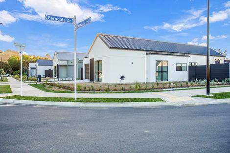 Photo of property in 1 Lamont Place, Waikanae, 5036