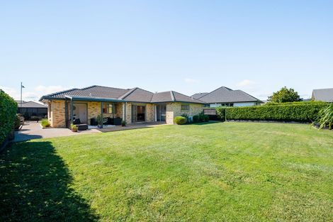 Photo of property in 9 Shalimar Place, Huntington, Hamilton, 3210
