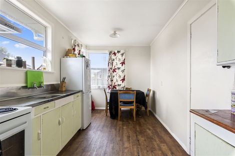 Photo of property in 9 Maire Street, Levin, 5510