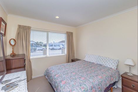 Photo of property in 66 Weraroa Road, Levin, 5510