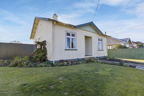Photo of property in 28 Harris Street, Waimate, 7924