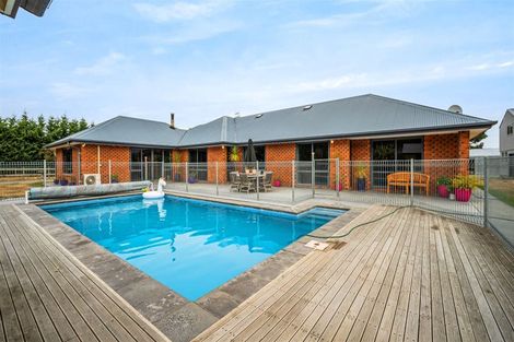 Photo of property in 541 Hoskyns Road, West Melton, Christchurch, 7675