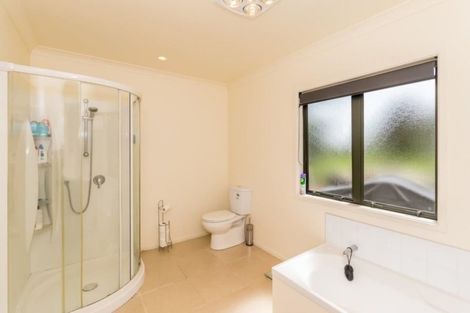 Photo of property in 1085 Queen Street East, Levin, 5571