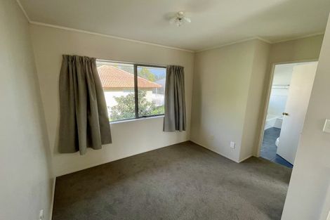 Photo of property in 3/8 Solana Court, Botany Downs, Auckland, 2010