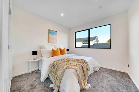 Photo of property in 511a Massey Road, Mangere, Auckland, 2022