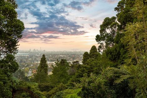 Photo of property in 17 Awhiorangi Promenade, Swanson, Auckland, 0816