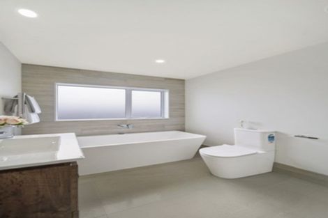 Photo of property in 22 Nola Dawn Avenue, Papakura, 2110