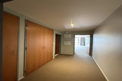 Photo of property in 50c Hawker Street, Mount Victoria, Wellington, 6011