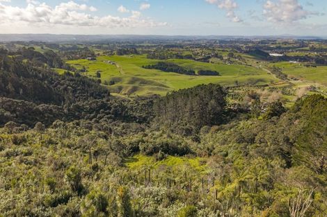 Photo of property in 121 Mount Albion Rise, Taupaki, Henderson, 0782