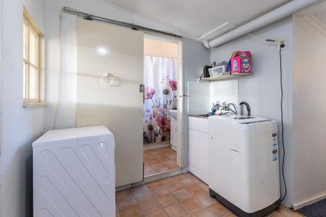 Photo of property in 41 Burns Street, Dannevirke, 4930