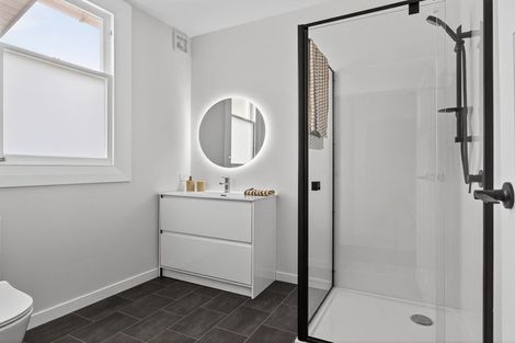 Photo of property in 27 Endcliffe Road, Kaiti, Gisborne, 4010