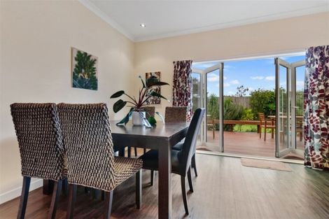 Photo of property in 17 Tudor Grove, Whitianga, 3510