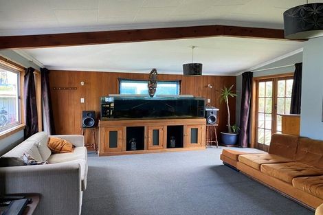 Photo of property in 176 Commercial Street, Takaka, 7110