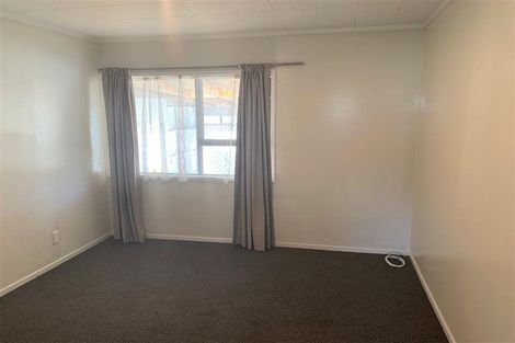 Photo of property in 11 Advocate Place, Randwick Park, Auckland, 2105