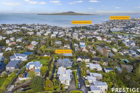 Photo of property in 32a Parr Terrace, Castor Bay, Auckland, 0620