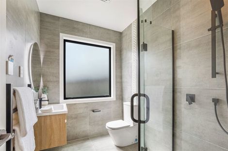 Photo of property in 15 Cutfield Lane, Kumeu, 0810