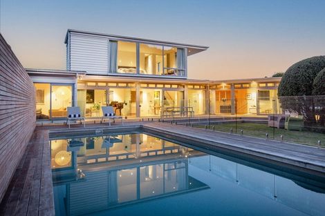 Photo of property in 38a Friend Street, Karori, Wellington, 6012