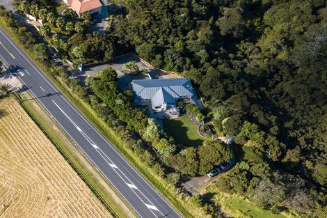 Photo of property in 247 Paremoremo Road, Lucas Heights, Auckland, 0632