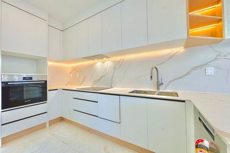 Photo of property in 1 Galloway Crescent, Farm Cove, Auckland, 2012