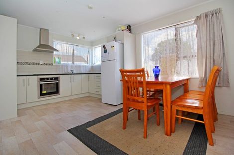 Photo of property in 1 Montego Place, Weymouth, Auckland, 2103
