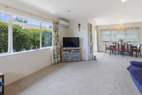 Photo of property in 20 Emmerdale Avenue, Papakura, 2110