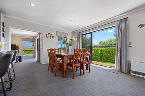 Photo of property in 50 Darjon Drive, Huntington, Hamilton, 3210