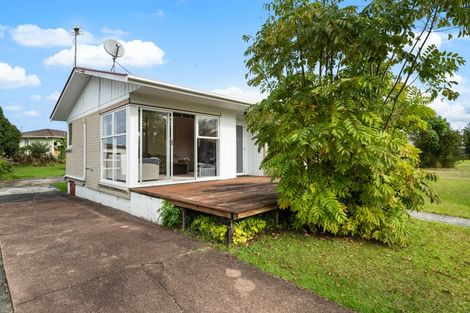 Photo of property in 80 Riverpark Crescent, Henderson, Auckland, 0610