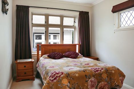 Photo of property in 10 Raymond Terrace, Fairfield, Lower Hutt, 5011