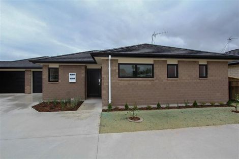 Photo of property in 3/9 Heath Street, Saint Andrews, Hamilton, 3200