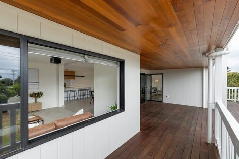 Photo of property in 1 Coppelia Avenue, Omokoroa, 3114