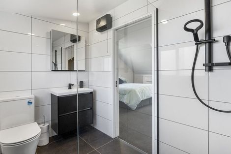 Photo of property in 87 Walton Park Avenue, Fairfield, Dunedin, 9018