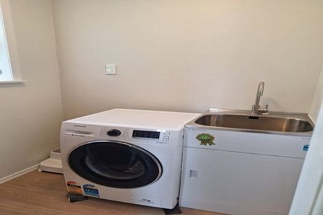 Photo of property in 25 Mary Crescent, Elderslea, Upper Hutt, 5018