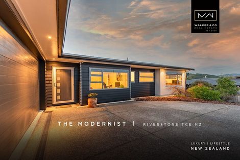 Photo of property in 20 Cosgrove Rise, Riverstone Terraces, Upper Hutt, 5018