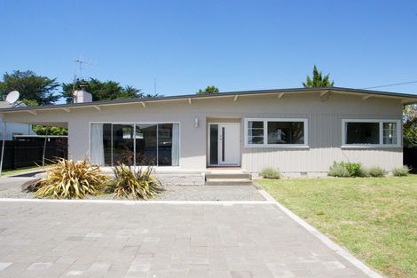 Photo of property in 135 Taradale Road, Pirimai, Napier, 4112