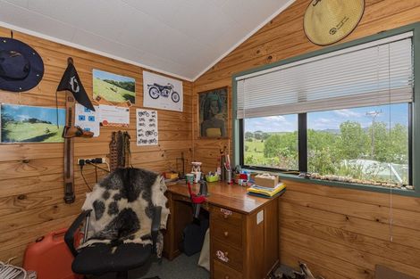 Photo of property in 47 Tavinor Road, Otaika, Whangarei, 0170