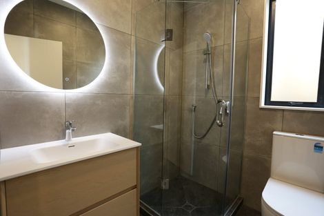 Photo of property in 46 Topliss Drive, Northcross, Auckland, 0632