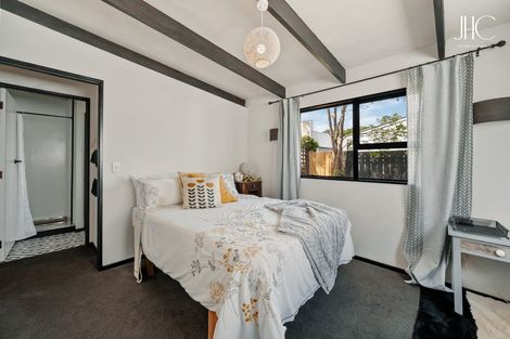 Photo of property in 30 Achil Street, Cromwell, 9310