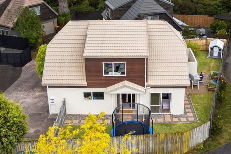 Photo of property in 1/96 Frank Nobilo Drive, Golflands, Auckland, 2013