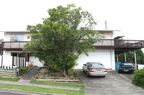 Photo of property in 26 Jacaranda Avenue, Beach Haven, Auckland, 0626