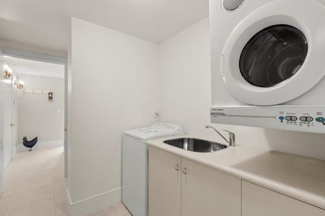 Photo of property in Millbrook Resort, 22 Settlers Way, Arrowtown, 9371