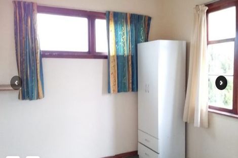 Photo of property in 2 Hobson Place, Takaro, Palmerston North, 4412